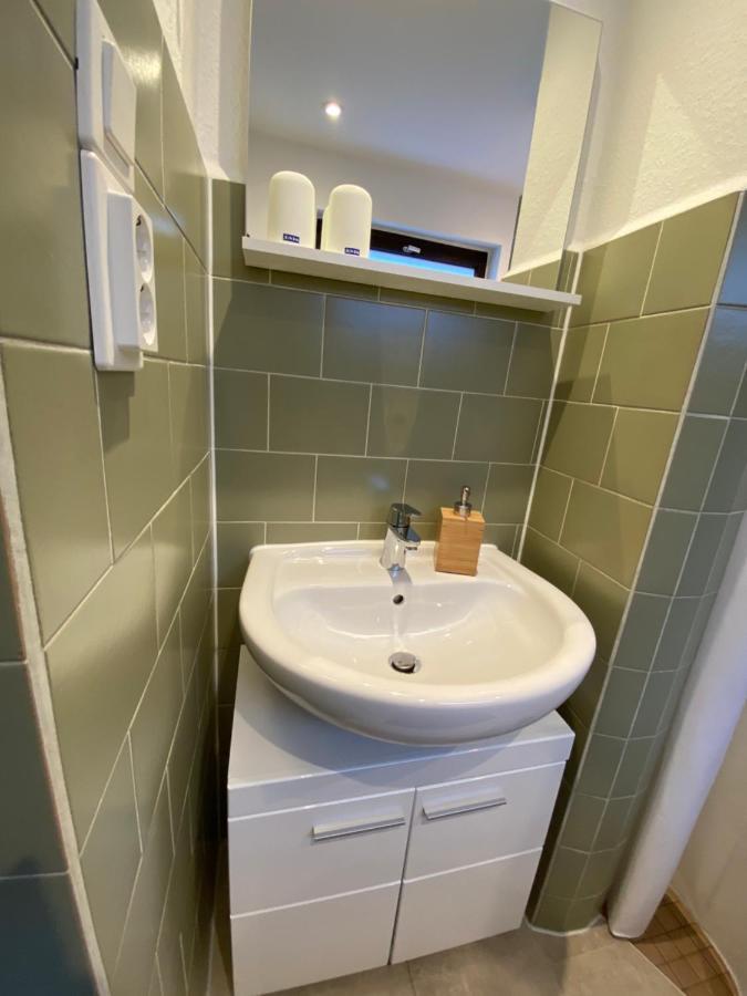 Ferienzimmer Am Strom 34 Rostock Buitenkant foto